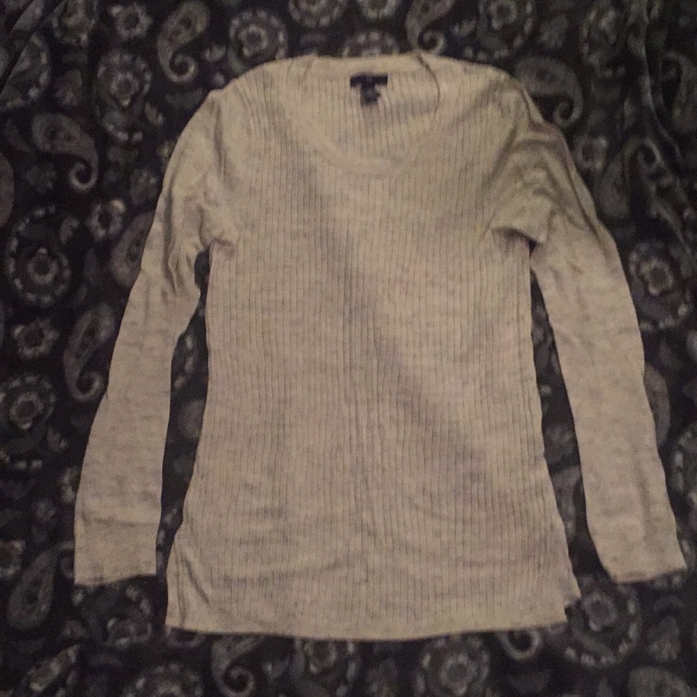 Grey ribbed size Medium Gap sweater